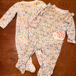 Set of Two - footed onesie zip Pajamas Floral Hedgehogs and Elephants - 9 Month